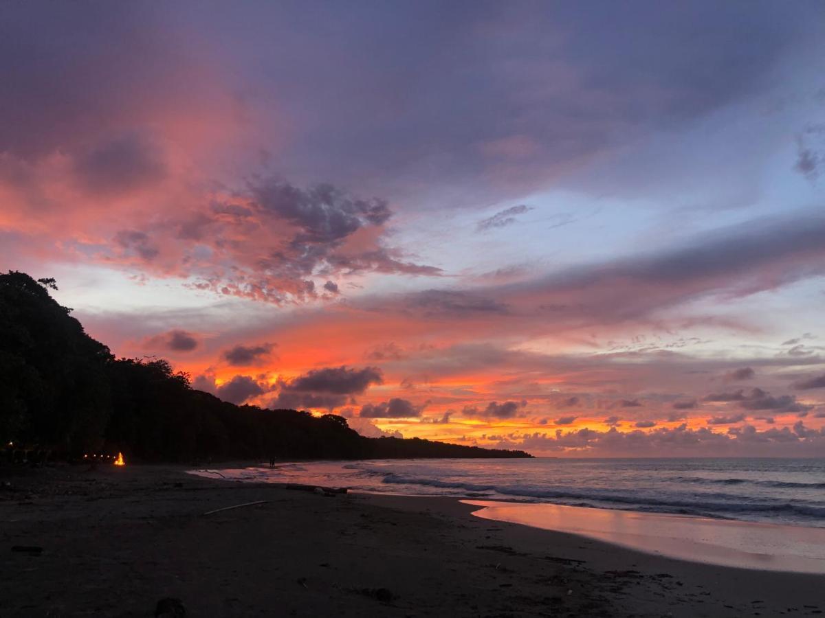 Faith Glamping Dome Costa Rica Ξενοδοχείο Manzanillo  Εξωτερικό φωτογραφία