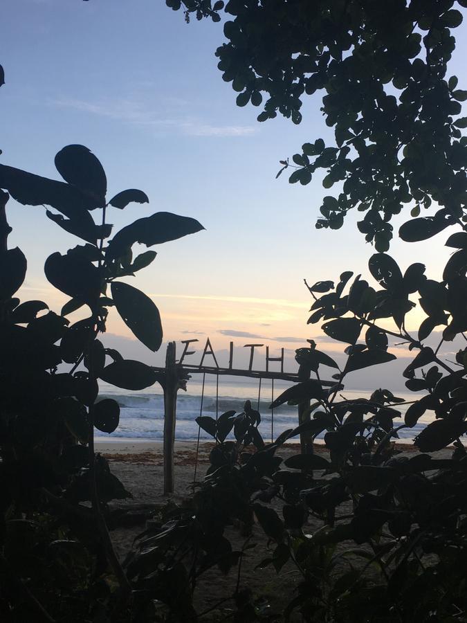 Faith Glamping Dome Costa Rica Ξενοδοχείο Manzanillo  Εξωτερικό φωτογραφία